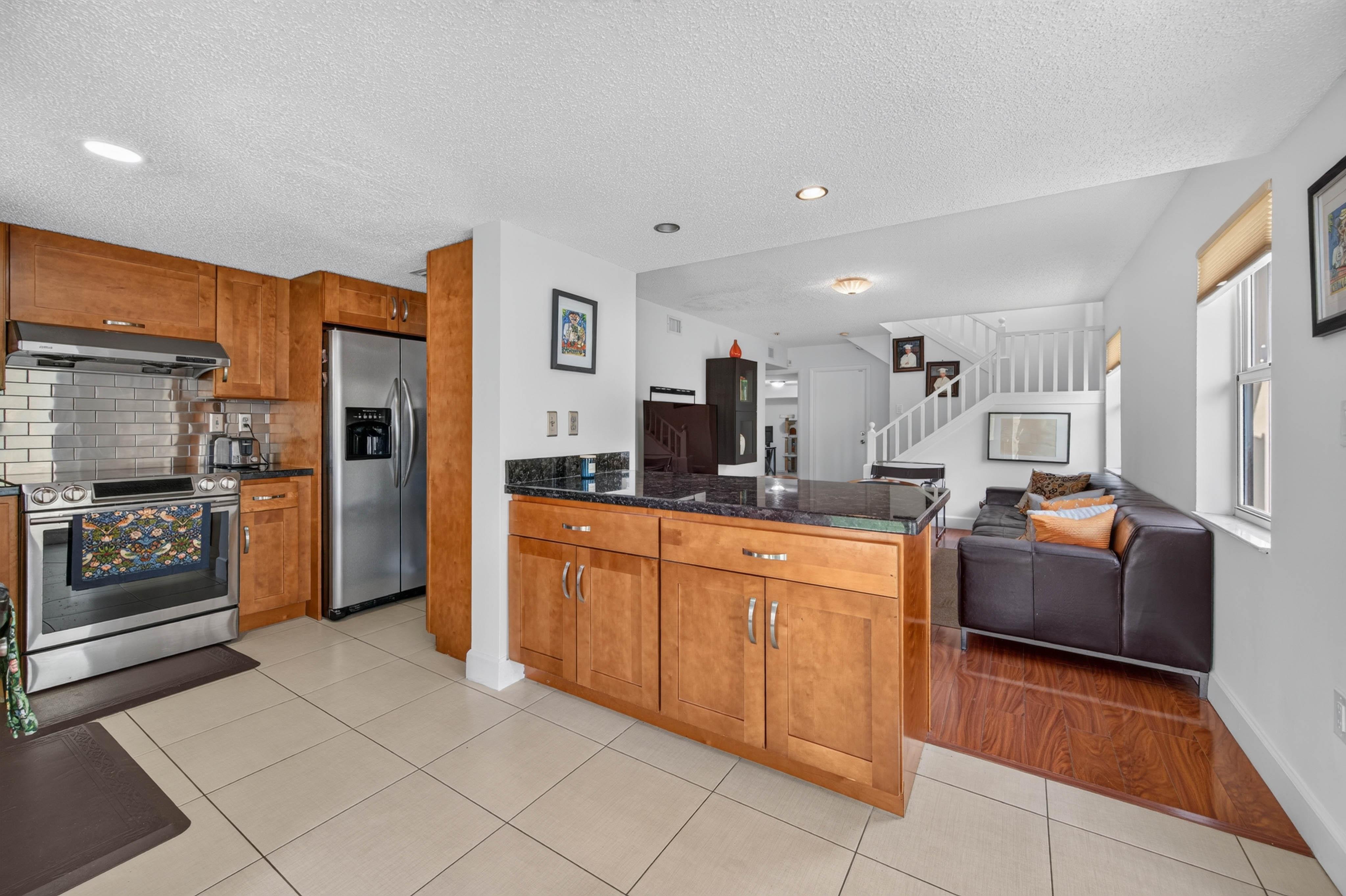 4766 SW 154th Ave, photo 15