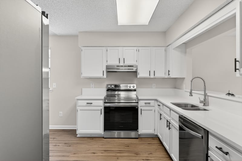 Photo 9 of 4431 Millstone Ct, Jacksonville, FL 32257, photographed by Megapixeler