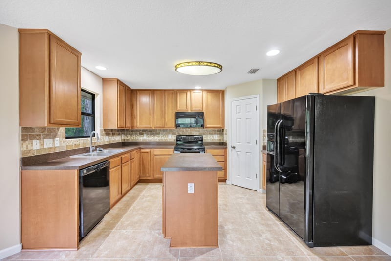 Photo 13 of 14453 Denton Rd, Jacksonville, FL 32226, photographed by Megapixeler