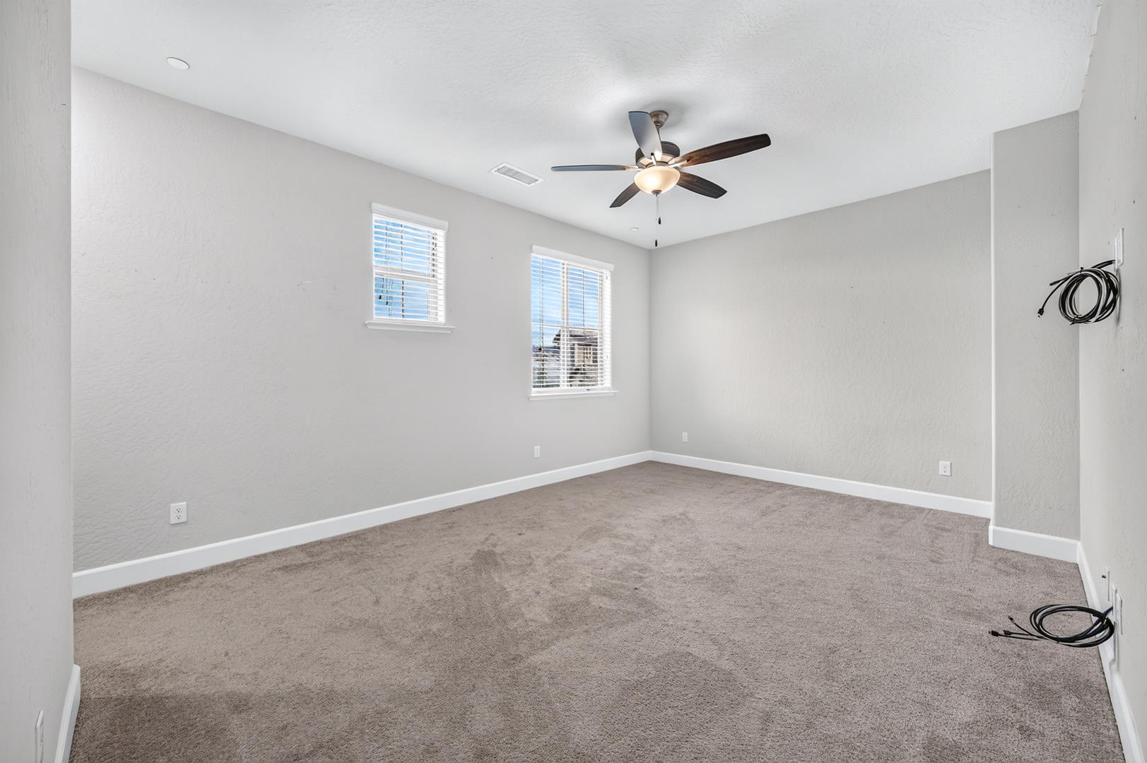 20175 Hazelwood Ln, photo 51