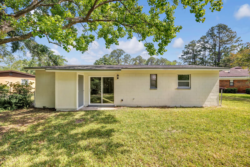 Photo 30 of 5736 Kinlock Ct, Jacksonville, FL 32219, photographed by Megapixeler
