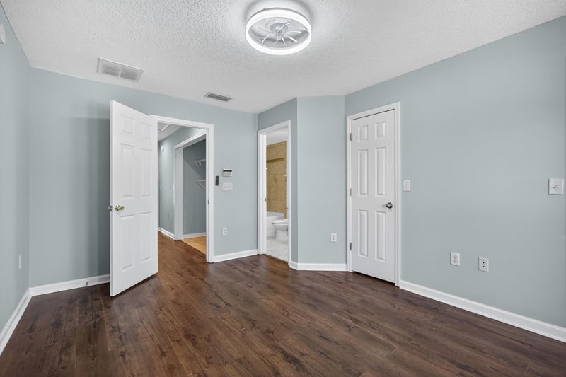 Photo 21 of 1472 Pitney Cir, Jacksonville, FL 32225, photographed by Megapixeler
