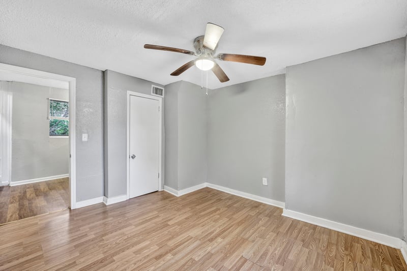 Photo 31 of 1722 W 30th St, Jacksonville, FL 32209, photographed by Megapixeler
