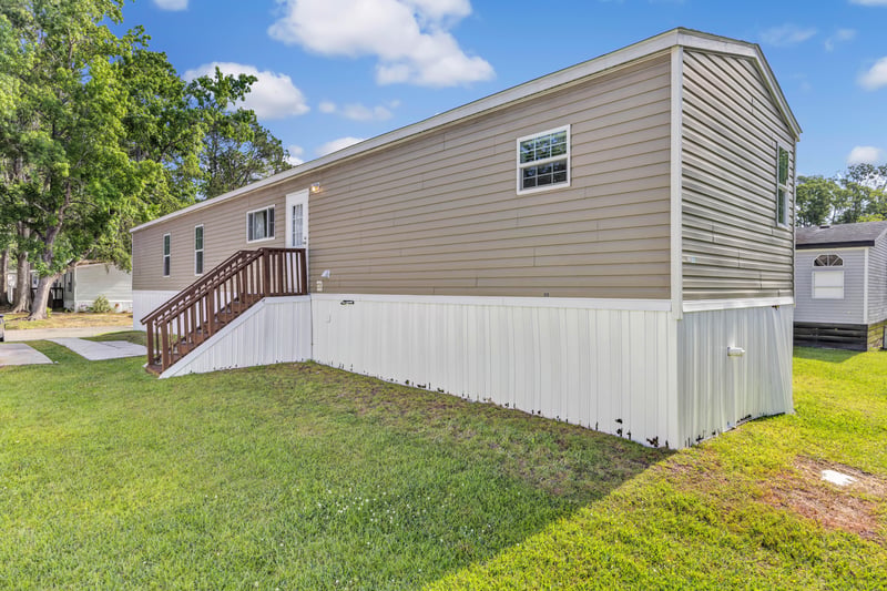Photo 27 of 500 Chaffee Rd S #124, Jacksonville, FL 32221, photographed by Megapixeler