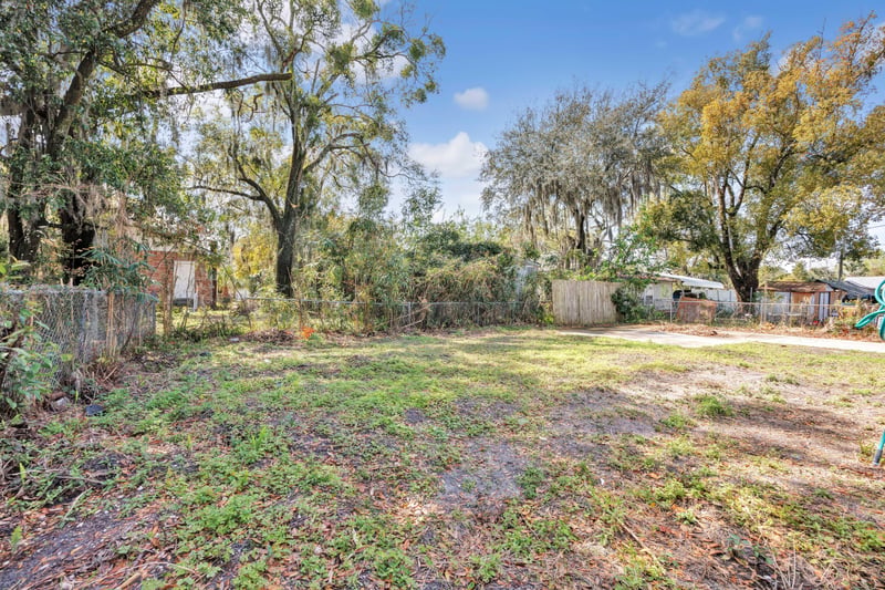 Photo 27 of 2822 Fitzgerald St, Jacksonville, FL 32254, photographed by Megapixeler