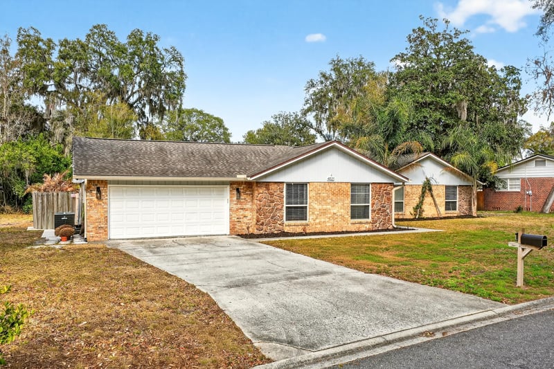 Photo 4 of 4021 Field Brook Ln, Jacksonville, FL 32223, photographed by Megapixeler