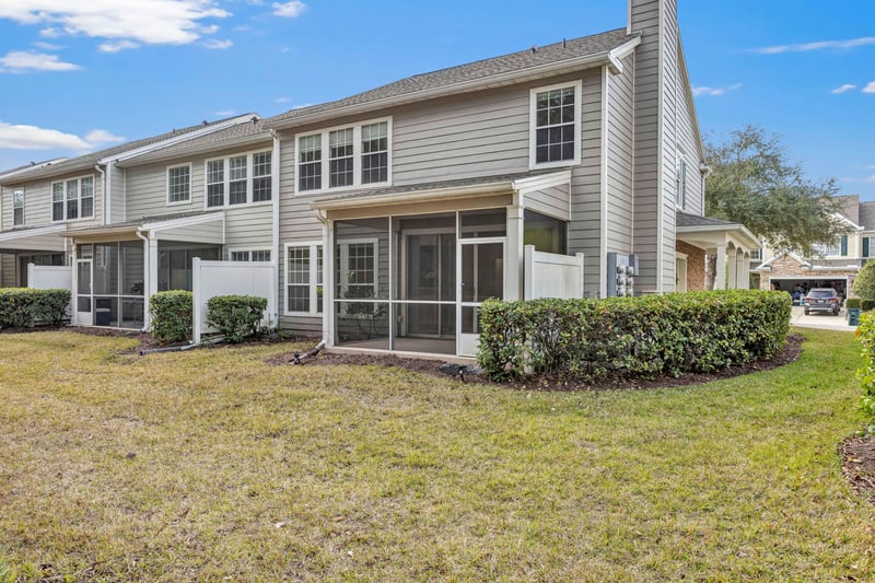 Photo 32 of 3895 Lionheart Dr, Jacksonville, FL 32216, photographed by Megapixeler
