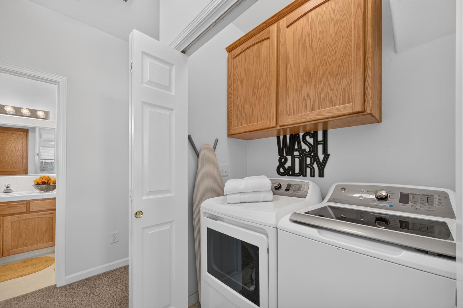 337 Village Dr, photo 70