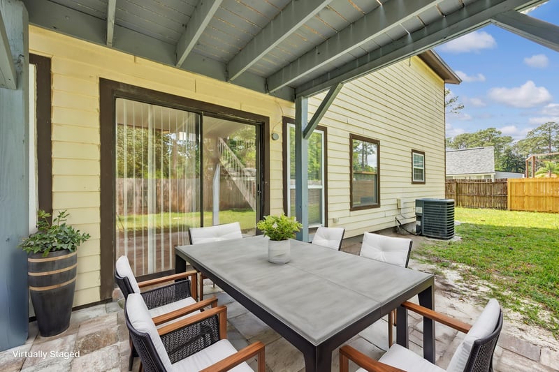 Photo 34 of 4351 Queensway Dr, Jacksonville, FL 32257, photographed by Megapixeler