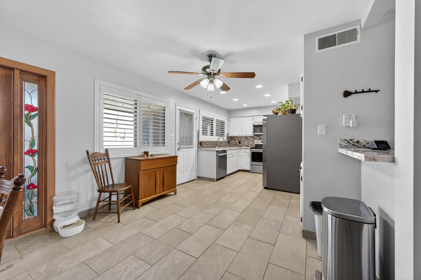 1767 W Santa Ana Ave, photo 21