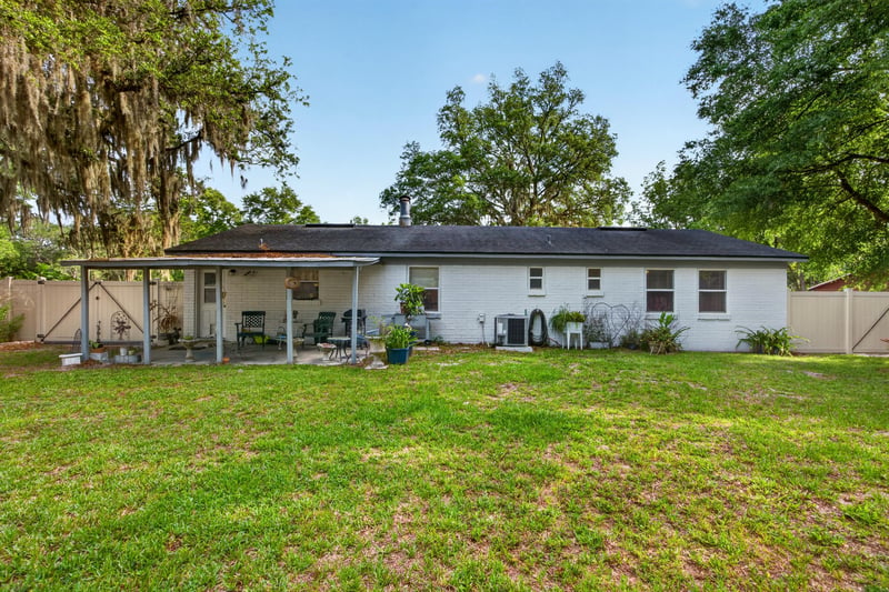 Photo 33 of 580 Arthur Moore Dr, Green Cove Springs, FL 32043, photographed by Megapixeler