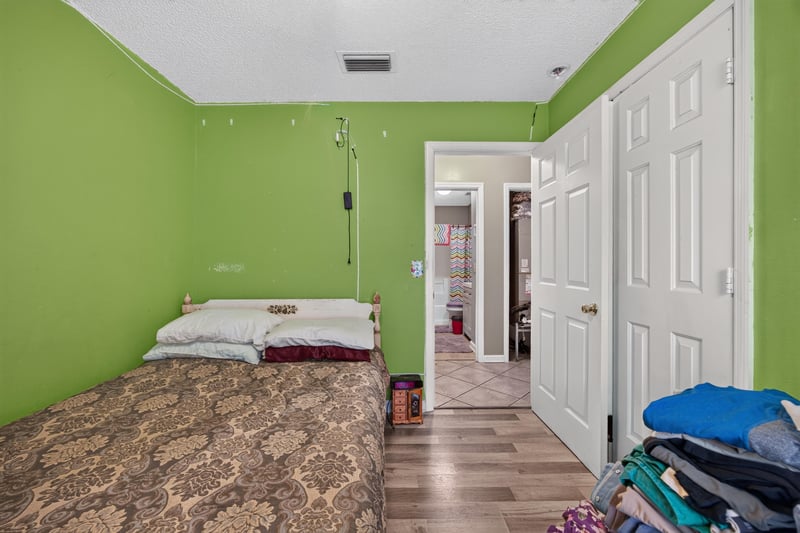 Bedroom corner with doorway view at 5375 Dodge Rd, Jacksonville, FL 32209