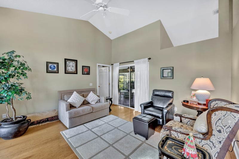 Photo 9 of 9 Lakeside Pl E, Palm Coast, FL 32137, photographed by Megapixeler