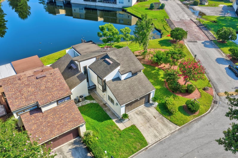 Photo 9 of 7812 Linkside Dr, Jacksonville, FL 32256, photographed by Megapixeler