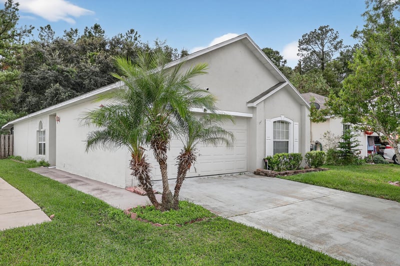 Front Left at 3584 Alec Dr, Middleburg, FL 32068