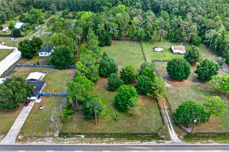 Photo 4 of 5214 Carter Spencer Rd, Middleburg, FL 32068, photographed by Megapixeler