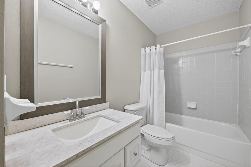 Photo 29 of 478 Shamrock Ave S, Jacksonville, FL 32218, photographed by Megapixeler