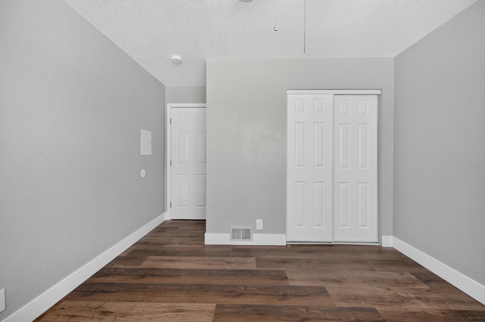 4917 N Holt Ave, photo 31
