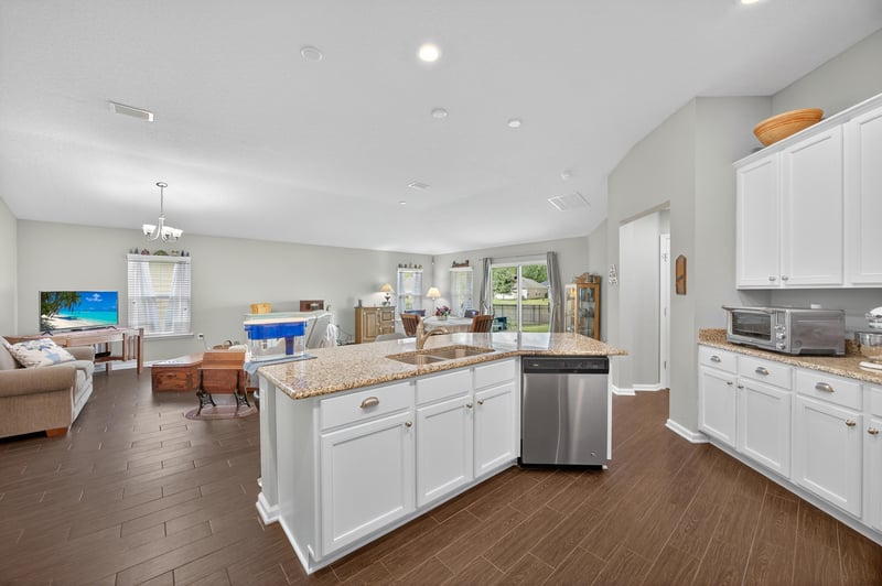 Photo 16 of 14880 Durbin Cove Way, Jacksonville, FL 32259, photographed by Megapixeler