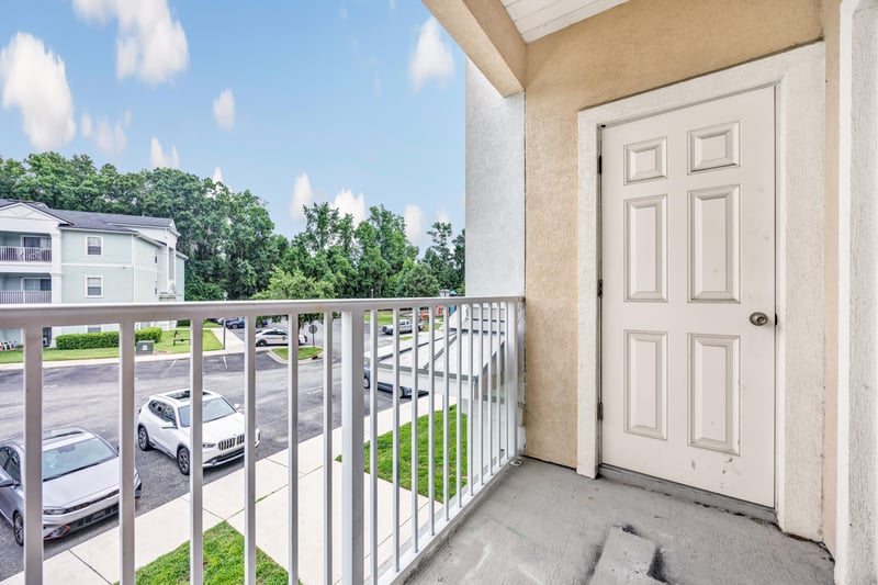 Photo 10 of 5006 Key Lime Dr, Jacksonville, FL 32256, photographed by Megapixeler