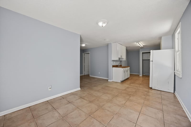 Photo 9 of 1011 Glencarin St, Jacksonville, FL 32208, photographed by Megapixeler