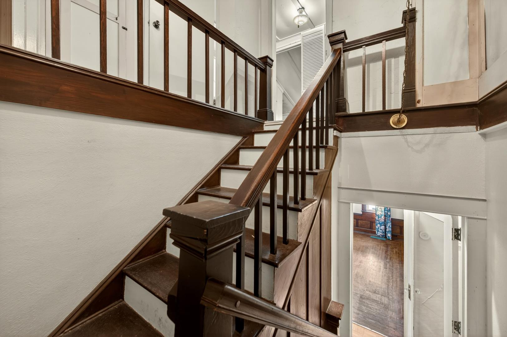 435 N Alta Ave, photo 55