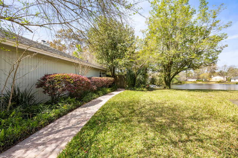 Photo 54 of 10928 Copper Hill Dr, Jacksonville, FL 32218, photographed by Megapixeler