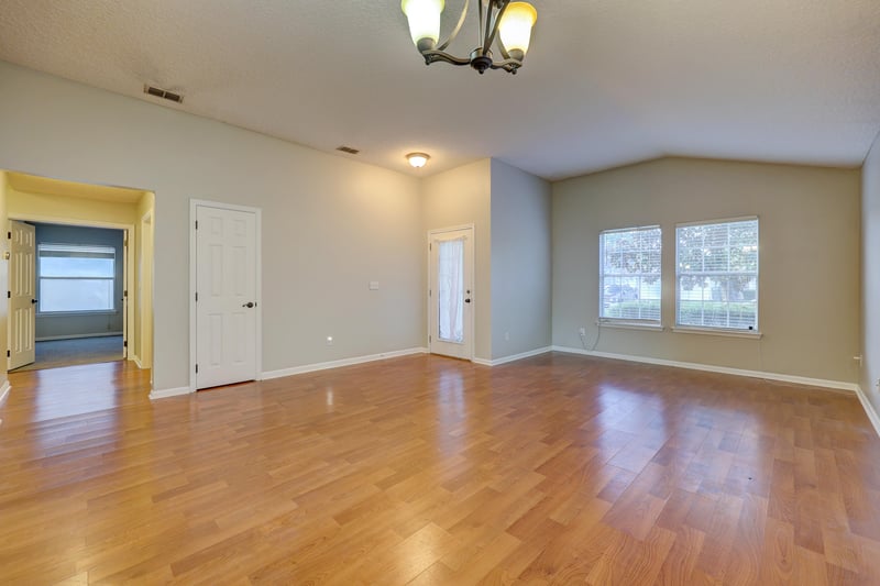 Main Living Area at 3382 Chapel Ct, Jacksonville, FL 32226