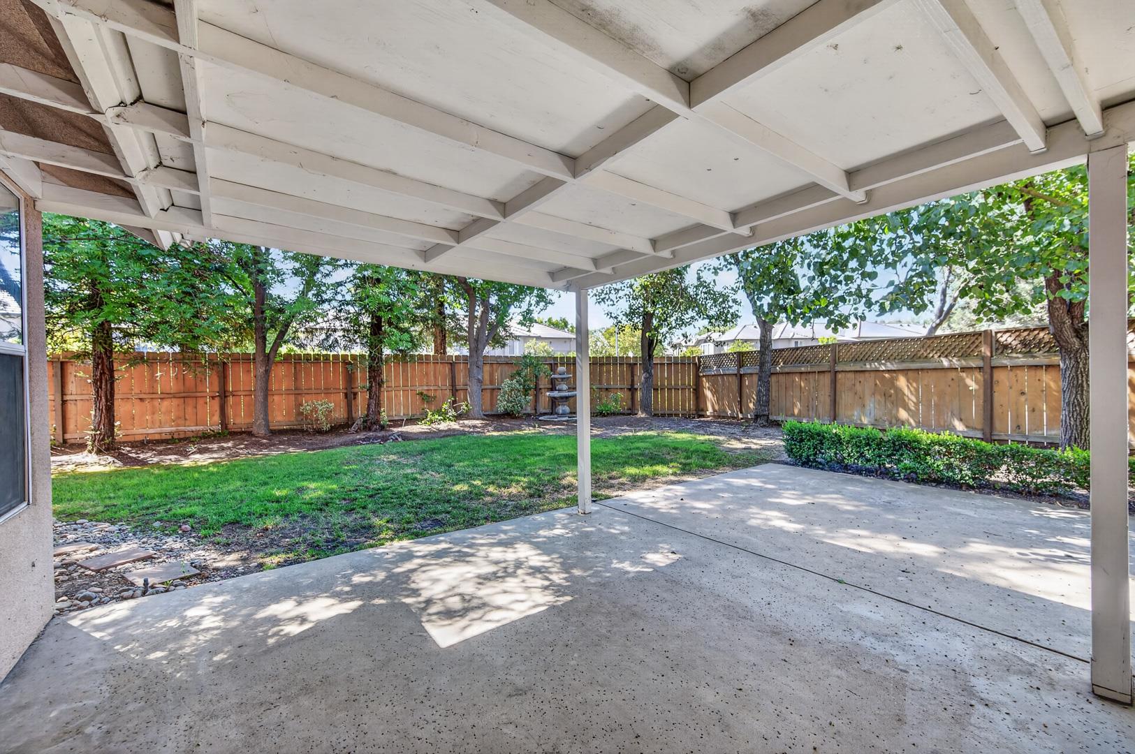 1327 E La France Dr, photo 46