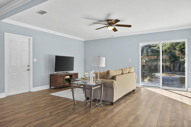 Photo 8 of 1808 Starwan Rd E, Jacksonville, FL 32211, photographed by Megapixeler