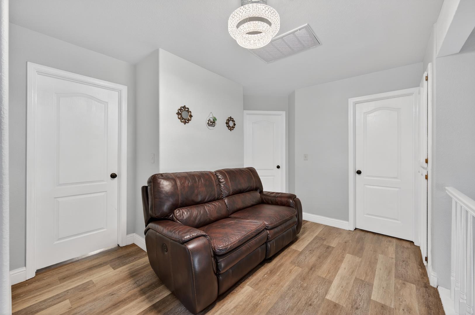 8416 N Sharon Ave, photo 35