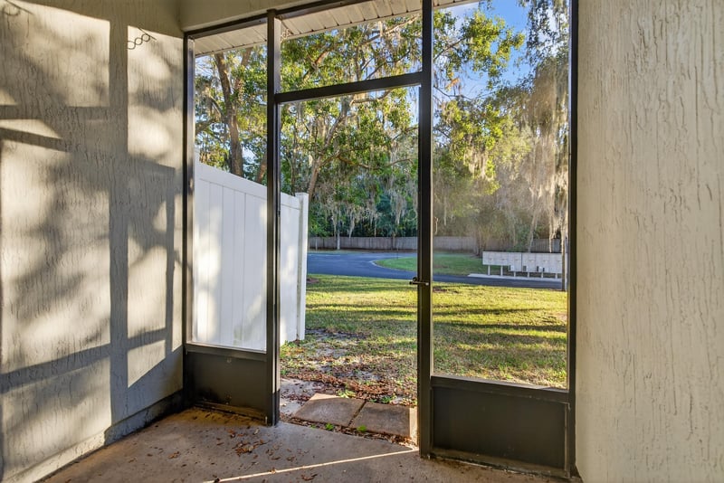 Screened Lanai at 3698 American Holly Rd, Jacksonville, FL 32226