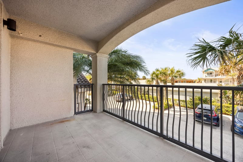 Photo 27 of 115 9th Ave S, Jacksonville Beach, FL 32250, photographed by Megapixeler