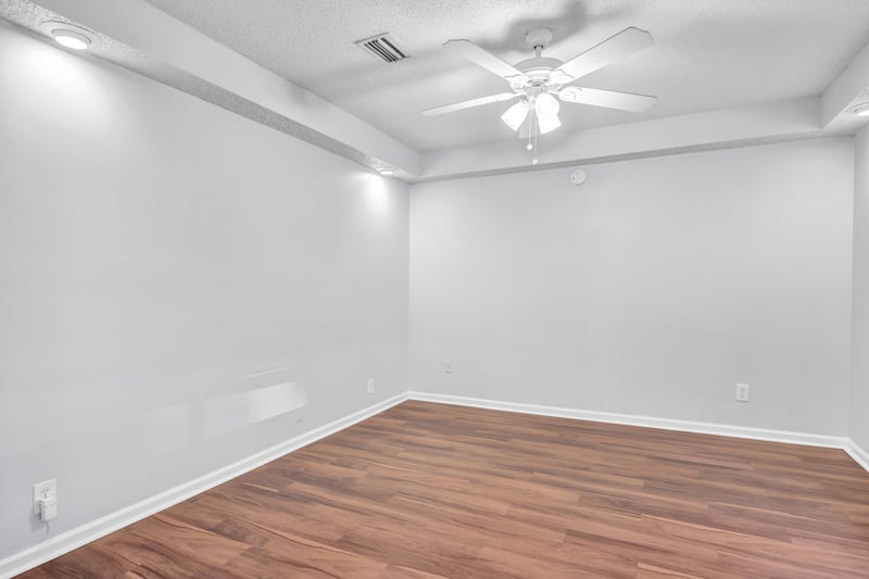 Photo 8 of 6124 Blank Dr W, Jacksonville, FL 32244, photographed by Megapixeler