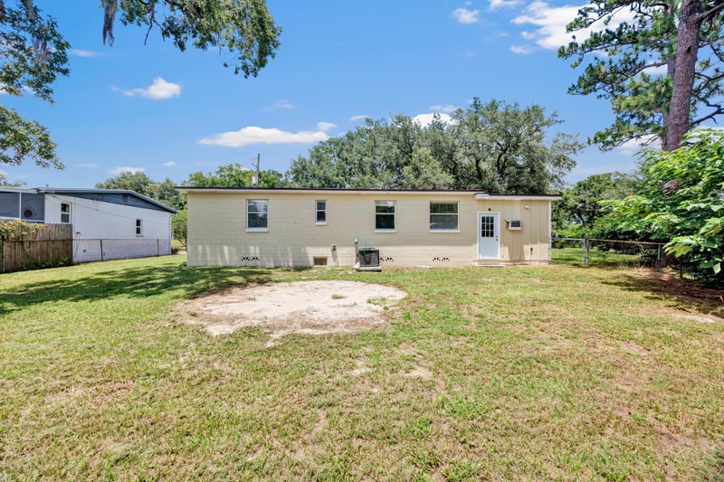Photo 22 of 6816 Lotus Rd S, Jacksonville, FL 32211, photographed by Megapixeler