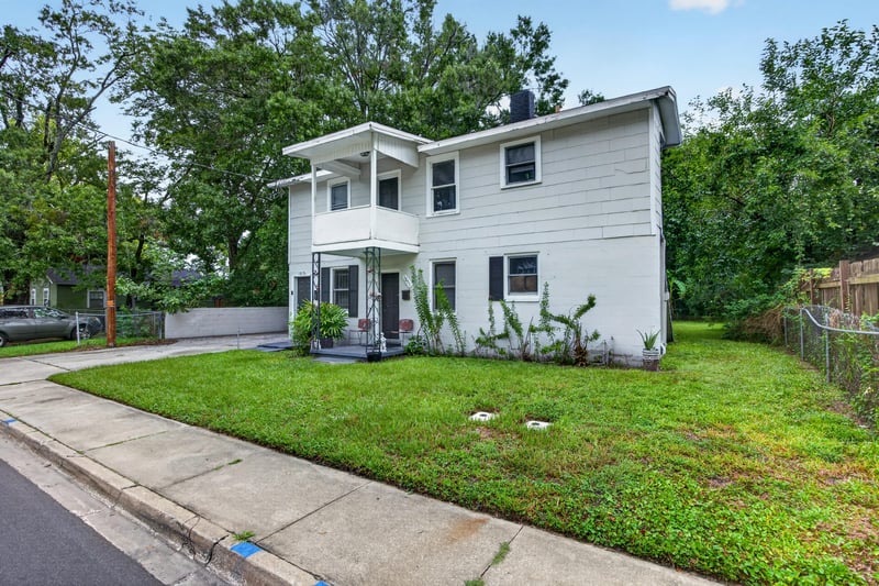 Photo 4 of 1811 Whitner St, Jacksonville, FL 32209, photographed by Megapixeler