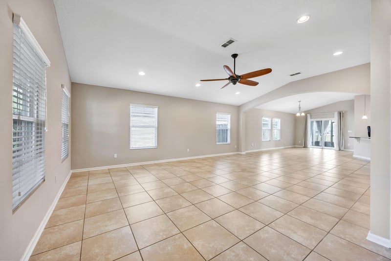 Photo 9 of 15543 Bareback Dr, Jacksonville, FL 32234, photographed by Megapixeler