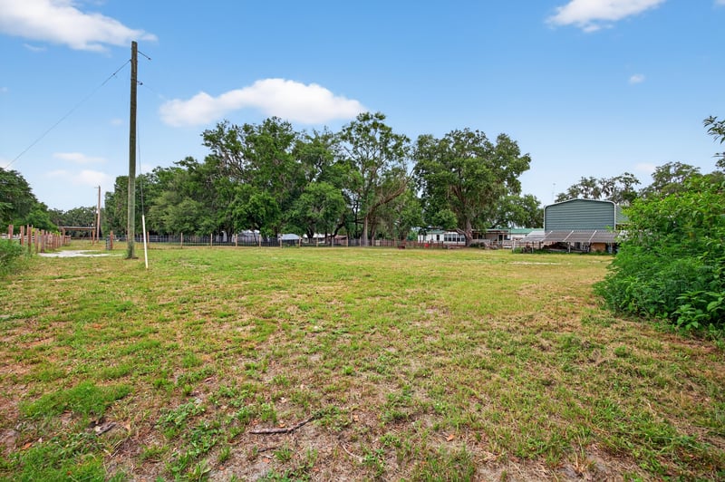 Photo 70 of 11844 SW County Rd 18, Hampton, FL 32044, photographed by Megapixeler
