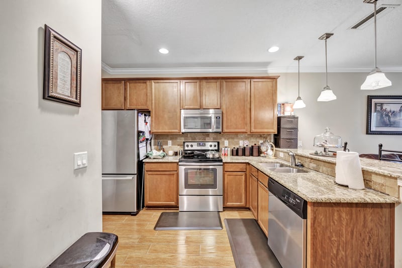 Photo 10 of 2754 Hollybrook Ln unit 2a, Orange Park, FL 32073, photographed by Megapixeler