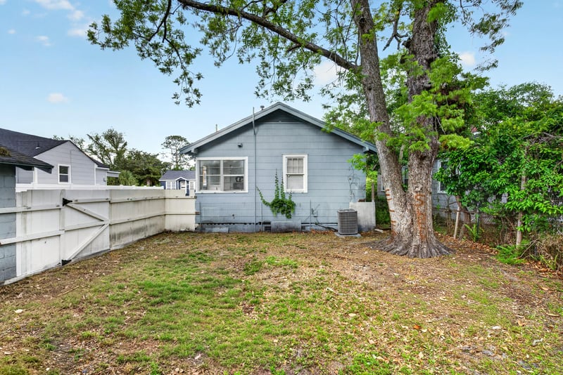 Photo 51 of 1192 W 12th St, Jacksonville, FL 32209, photographed by Megapixeler