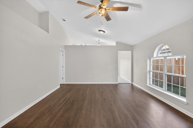 Photo 9 of 1574 Slash Pine Ct, Orange Park, FL 32073, photographed by Megapixeler