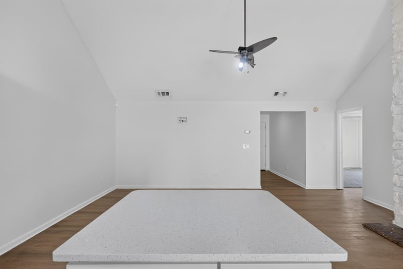 Room with vaulted ceiling and ceiling fan, unfurnished at 8177 Virgo St, Jacksonville, FL 32216