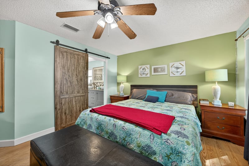 Photo 15 of 13210 Joeandy Rd N, Jacksonville, FL 32225, photographed by Megapixeler