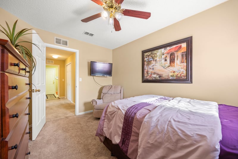 Photo 34 of 10907 Taurina Ridge Dr, Jacksonville, FL 32218, photographed by Megapixeler