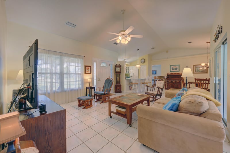 Photo 8 of 4070 Red Pine Ln, St. Augustine, FL 32086, photographed by Megapixeler