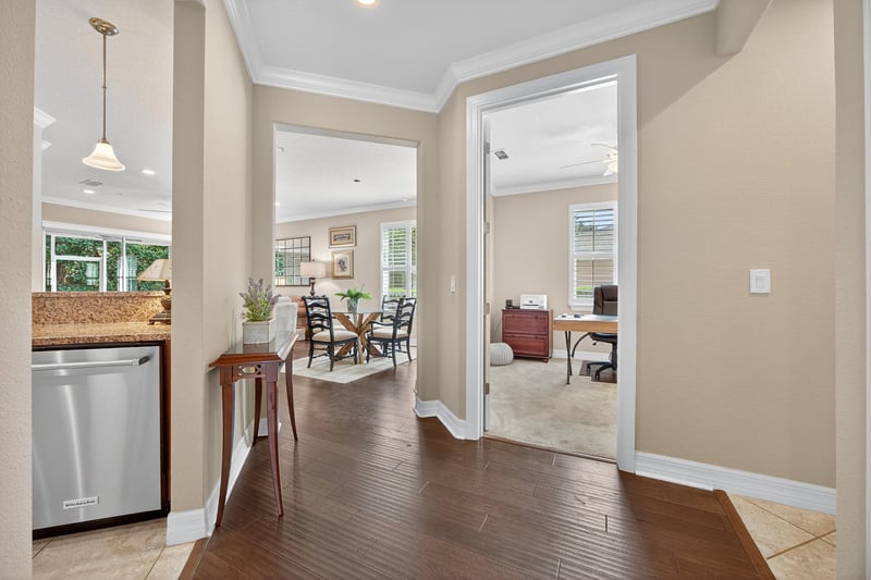 Entryway at 11736 Surfbird Cir, Jacksonville, FL 32256