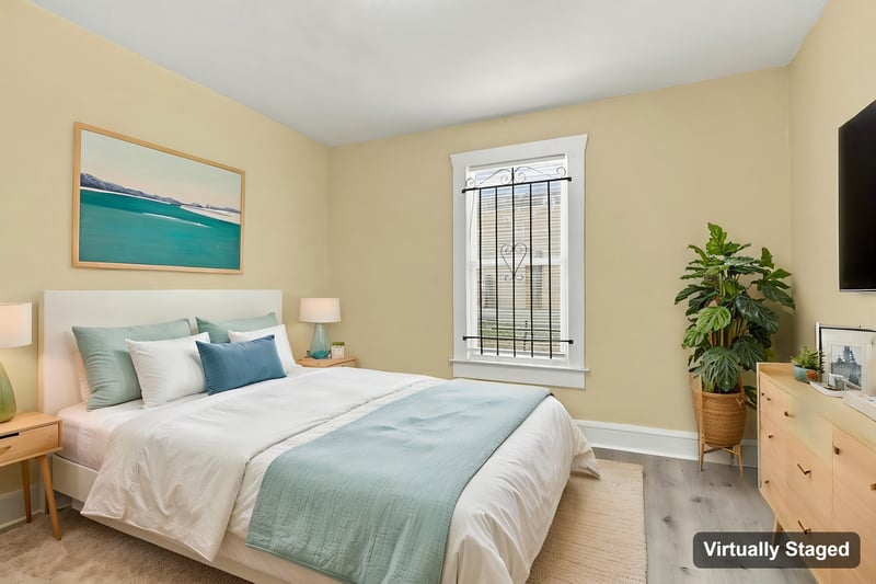 Bedroom corner with virtual staging, photographed by Megapixeler on W 24th St, Jacksonville