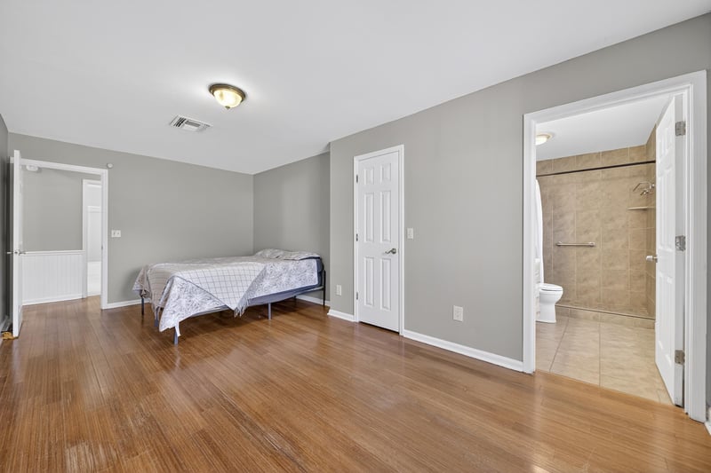 Photo 20 of 478 Shamrock Ave S, Jacksonville, FL 32218, photographed by Megapixeler