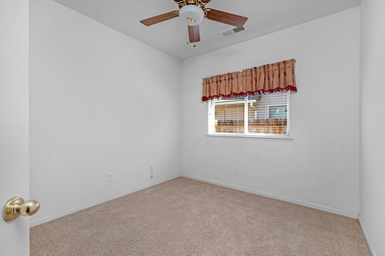 6687 E Michigan Ave, photo 68