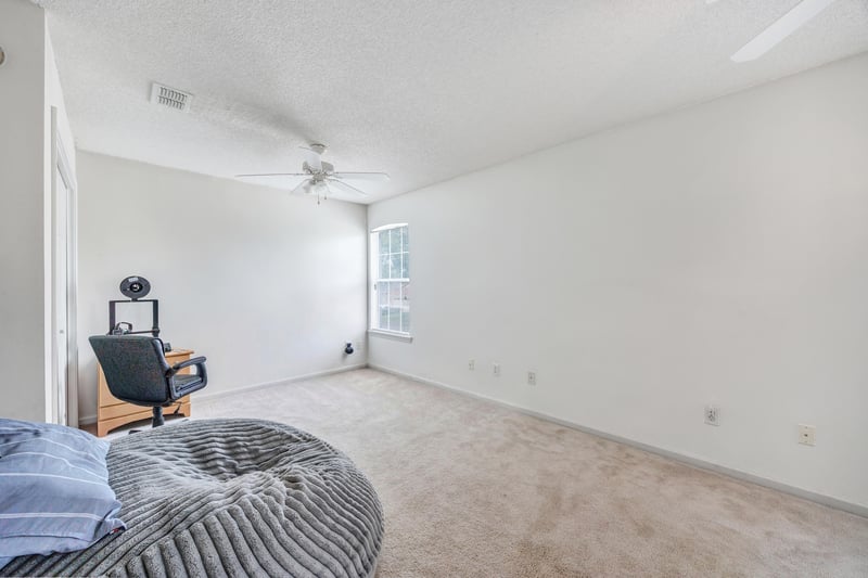Photo 29 of 3719 Sea Hawk St E, Jacksonville, FL 32224, photographed by Megapixeler